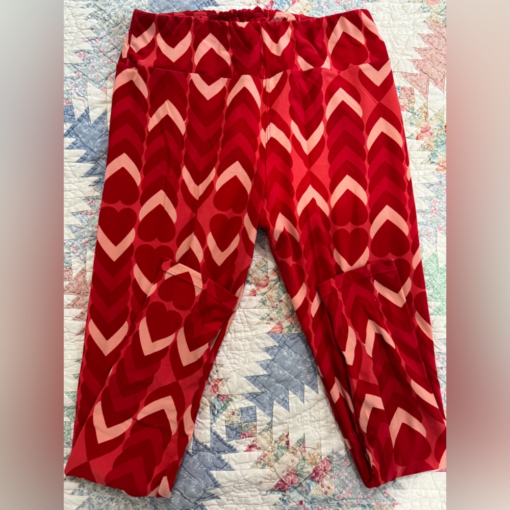 Red and Pink Heart Patterned Leggings